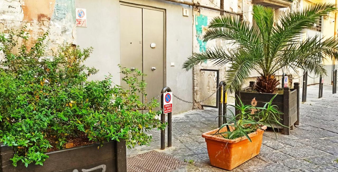 Pop Chiaia Appartement *